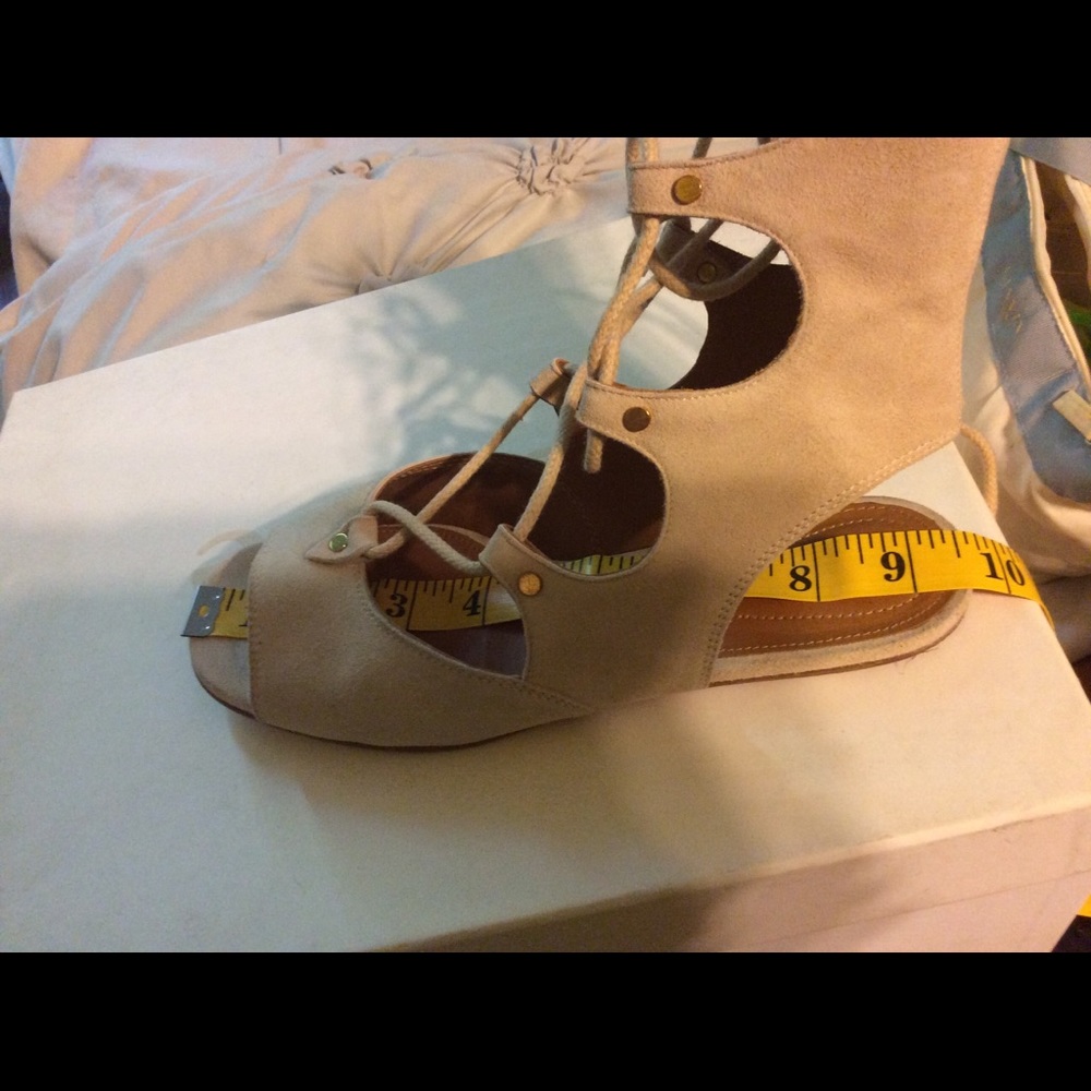 Sandals - Picture 5 of 5